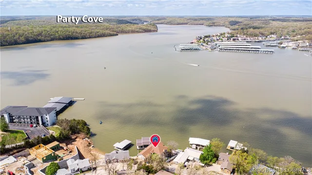 $950,000 | 4956 Shorewood Drive, Osage Beach, MO 65065