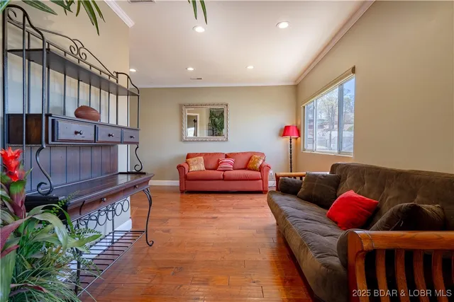 $950,000 | 4956 Shorewood Drive, Osage Beach, MO 65065