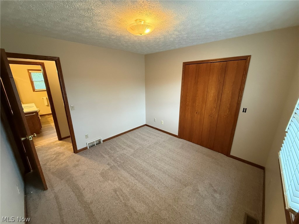 2286 Stonecreek Road New Philadelphia, OH 44663 - Photo 10 of 35
