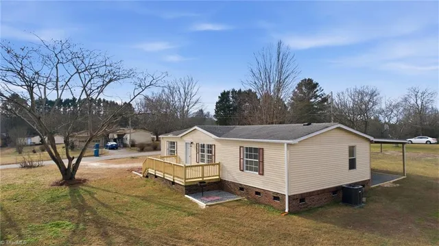 $199,000 | 53 Mountain View Drive, Taylorsville, NC 28681