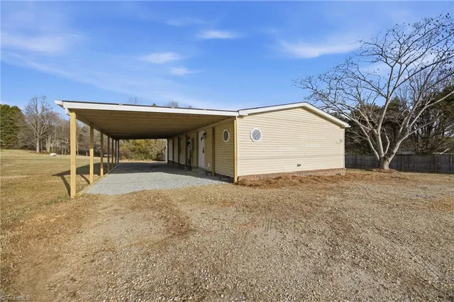 $199,000 | 53 Mountain View Drive, Taylorsville, NC 28681