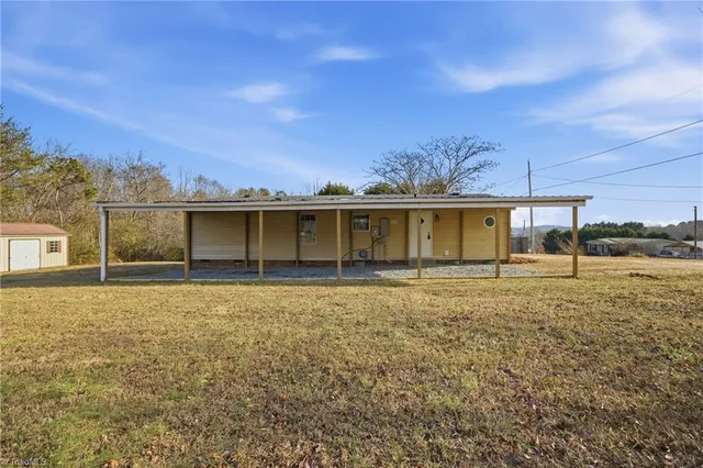 $199,000 | 53 Mountain View Drive, Taylorsville, NC 28681