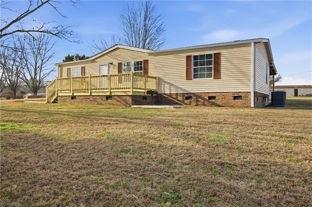 $199,000 | 53 Mountain View Drive, Taylorsville, NC 28681
