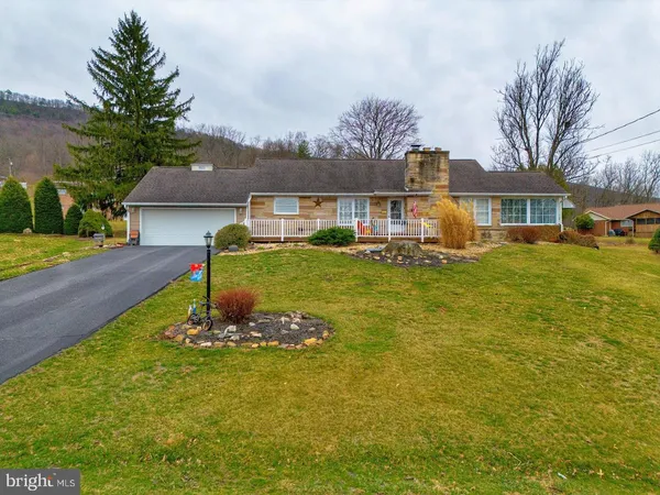 $289,900 | 155 Shawnee Circle, Bedford, PA 15522