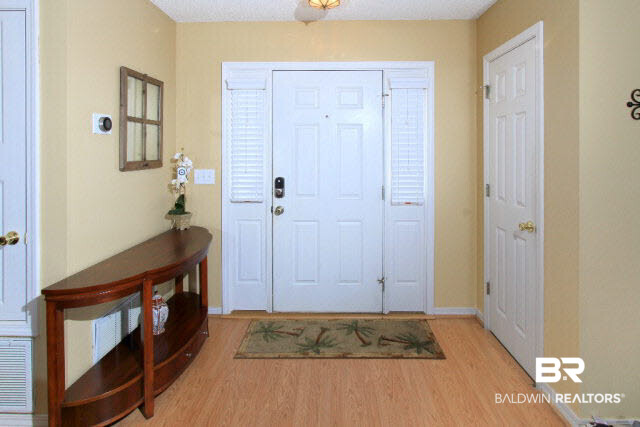 513 Orchard Lane Foley, AL 36535 - Photo 23 of 28 Foyer Area