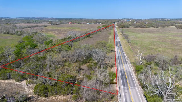 $349,000 | 32 Ranch Road 32, Blanco, TX 78606