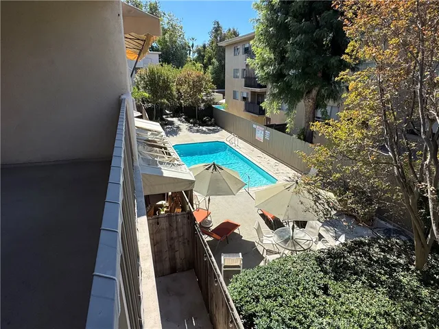 $699,000 | 330 West California Boulevard, Unit 203, Pasadena, CA 91105