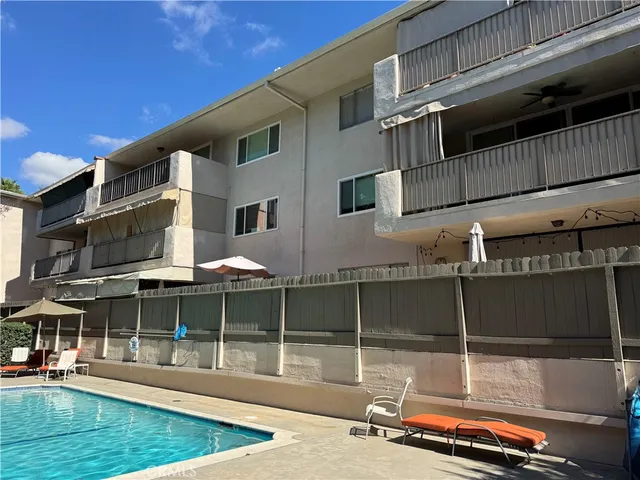 $699,000 | 330 West California Boulevard, Unit 203, Pasadena, CA 91105