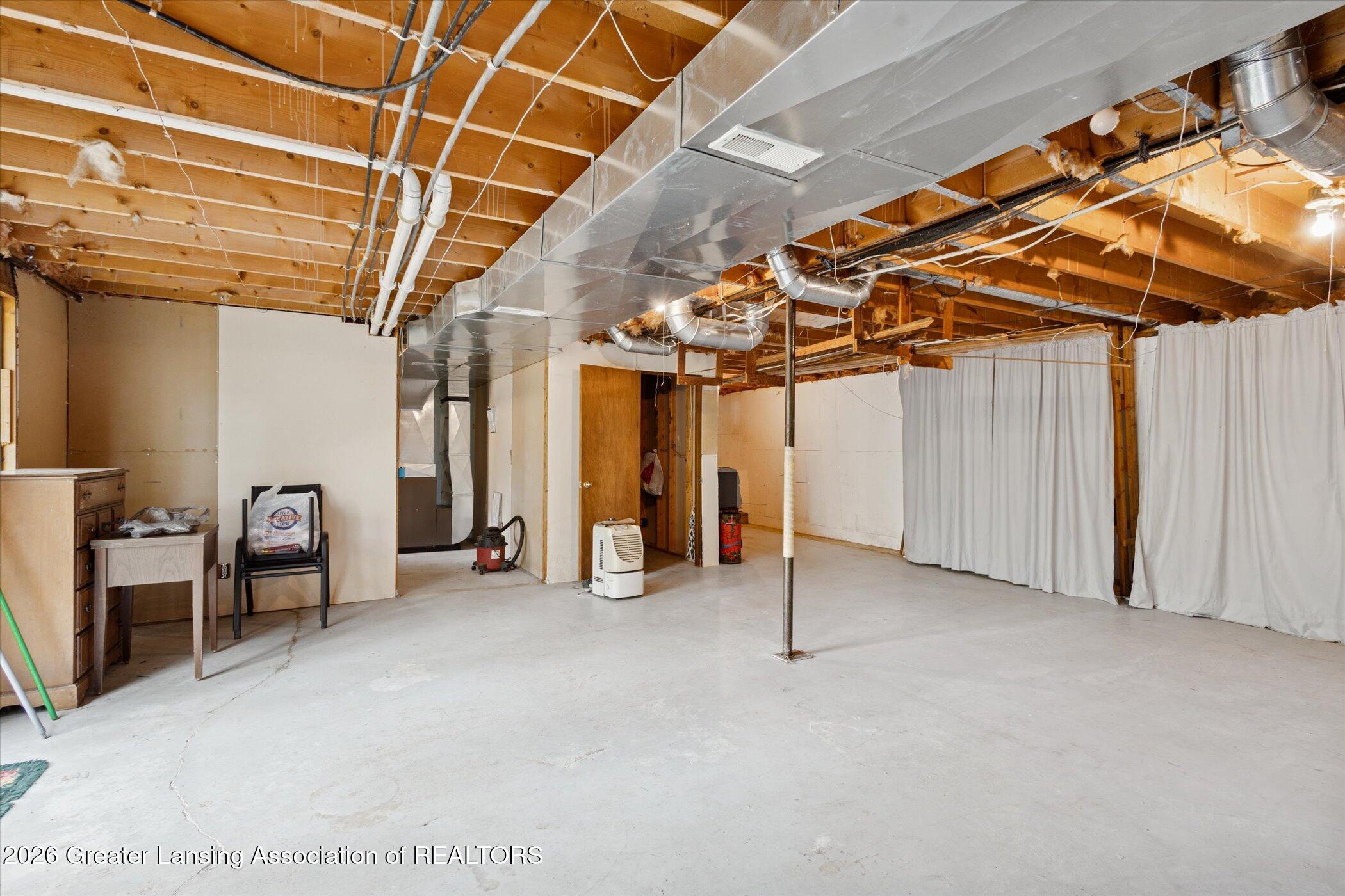 5051 Freeman Road Eaton Rapids, MI 48827 - Photo 28 of 48 Basement