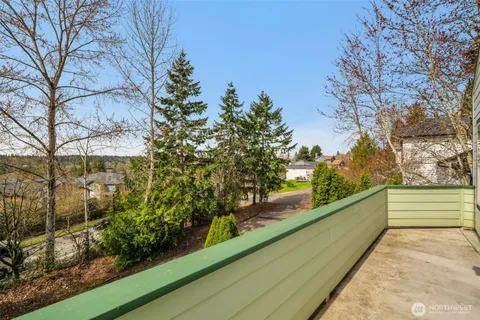 $1,199,000 | 10518 157th Avenue Northeast, Redmond, WA 98052