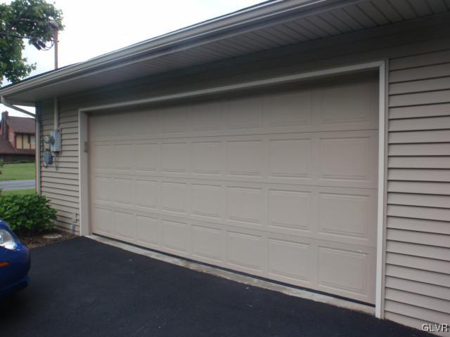 709 Brandywine Road Nazareth, PA 18064 - Photo 3 of 28 Attached 2 car garage, note update garage door and
