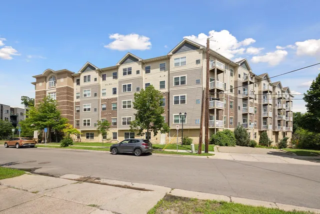 $214,000 | 4824 East 53rd Street, Unit 501, Minneapolis, MN 55417
