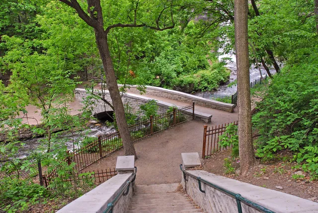 $214,000 | 4824 East 53rd Street, Unit 501, Minneapolis, MN 55417