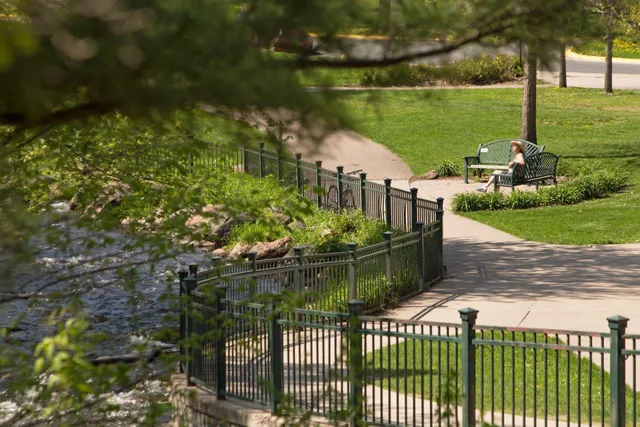 $214,000 | 4824 East 53rd Street, Unit 501, Minneapolis, MN 55417