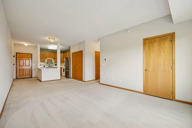$214,000 | 4824 East 53rd Street, Unit 501, Minneapolis, MN 55417