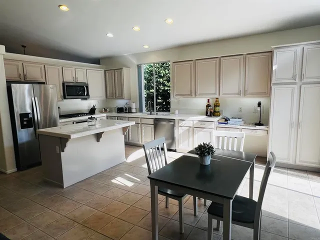 $5,100 | 2194 Corte Acebo, Carlsbad, CA 92009