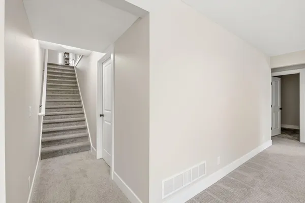 $444,900 | 11905 Smithfield Drive, Unit LOT 13, Holland, MI 49424