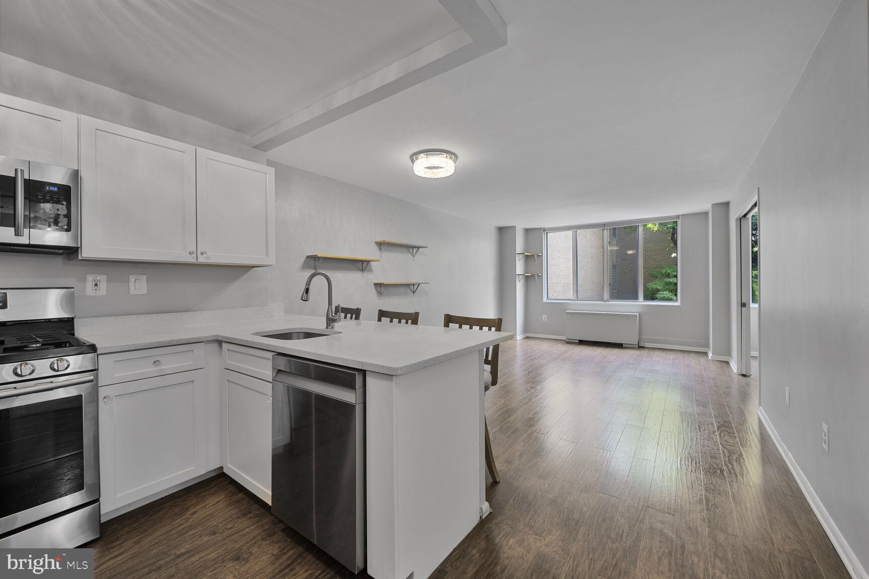 2939 Van Ness Street Northwest, Unit 405 Washington, DC 20008 - Photo 13 of 29