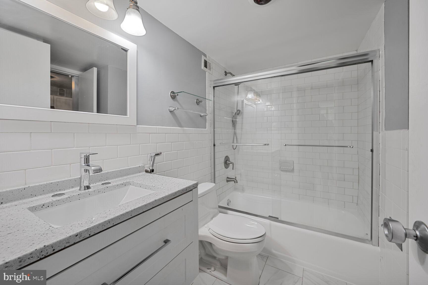 2939 Van Ness Street Northwest, Unit 405 Washington, DC 20008 - Photo 15 of 29