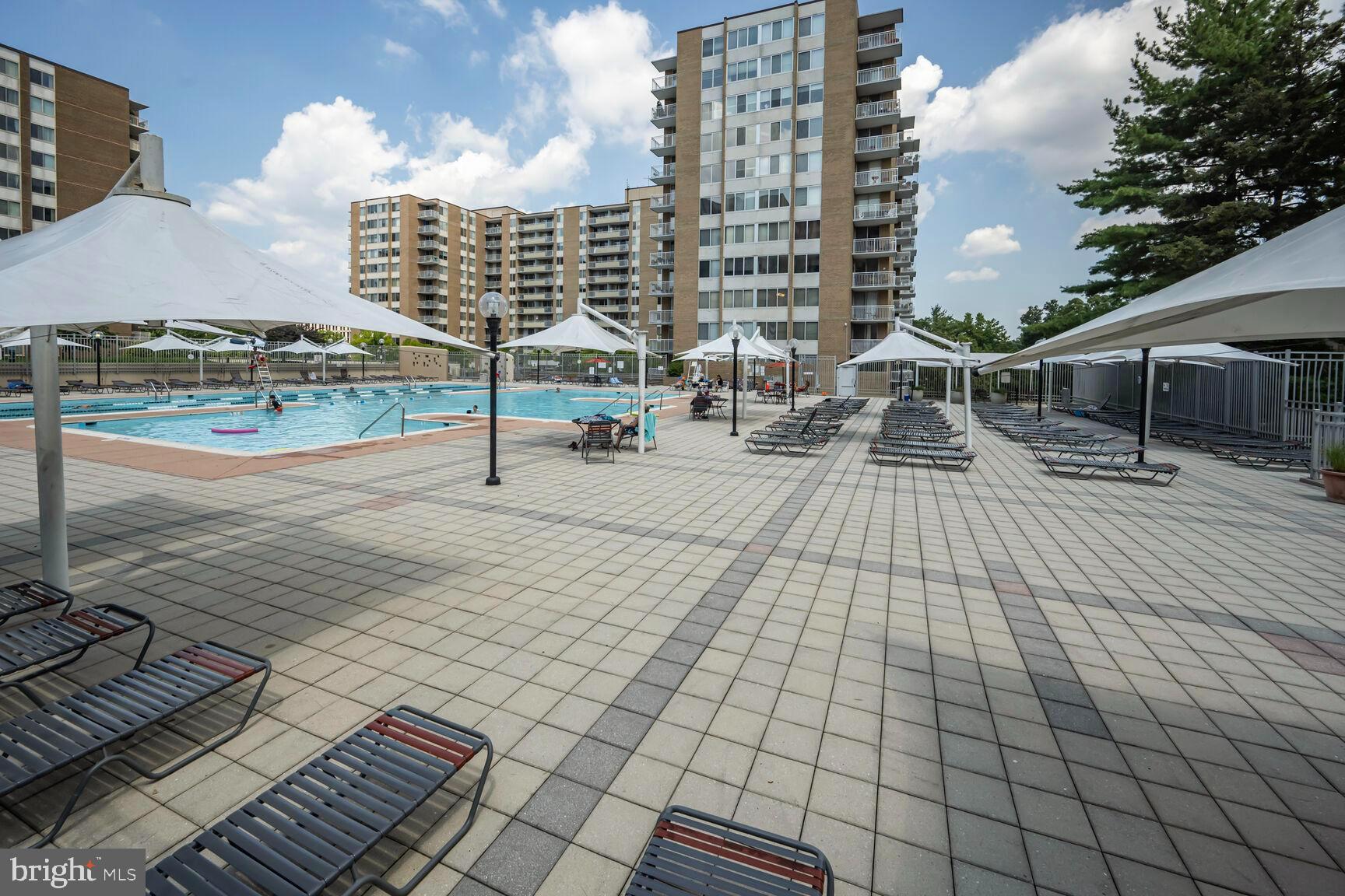 2939 Van Ness Street Northwest, Unit 405 Washington, DC 20008 - Photo 22 of 29