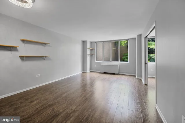 $1,900 | 2939 Van Ness Street Northwest, Unit 405, Washington, DC 20008