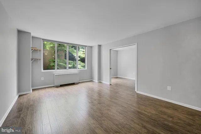 $1,900 | 2939 Van Ness Street Northwest, Unit 405, Washington, DC 20008