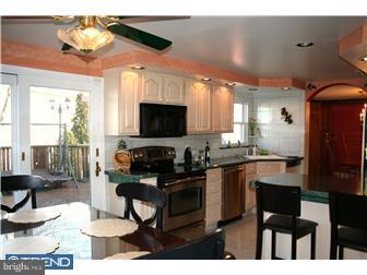 2081 Red Lion Road Philadelphia, PA 19115 - Photo 3 of 12 Kitchen