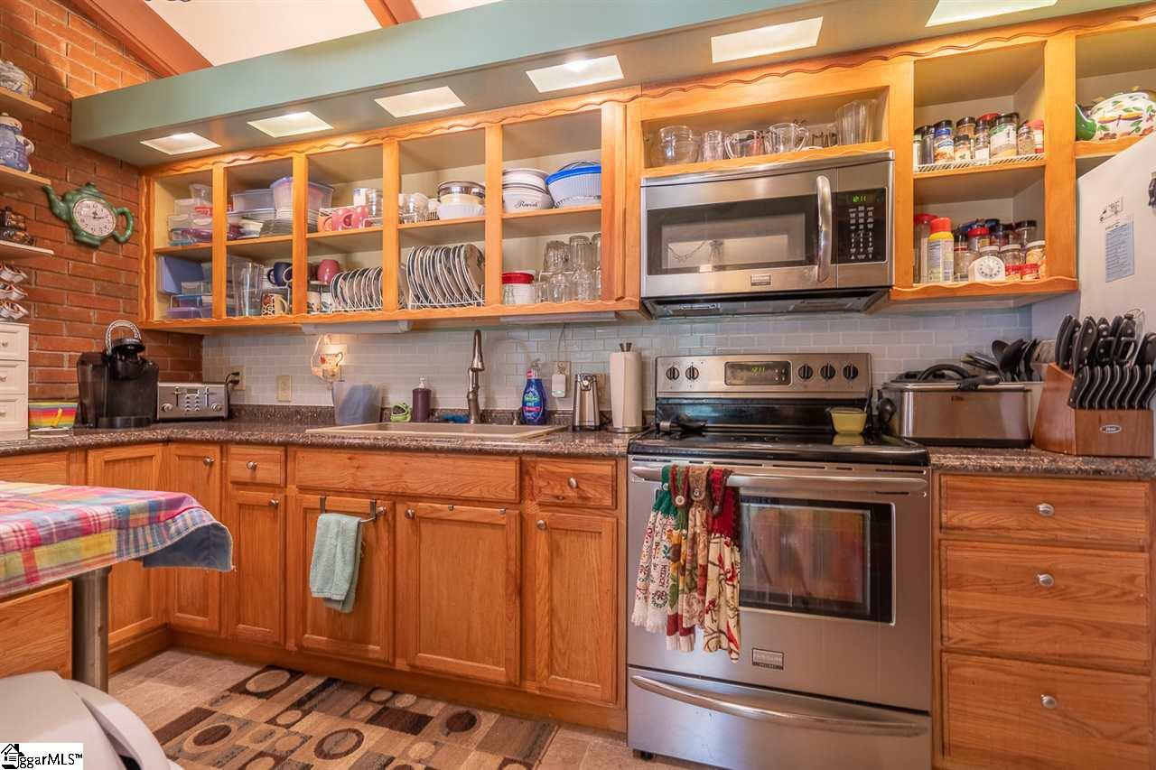 103 Robinall Drive Easley, SC 29642 - Photo 12 of 36