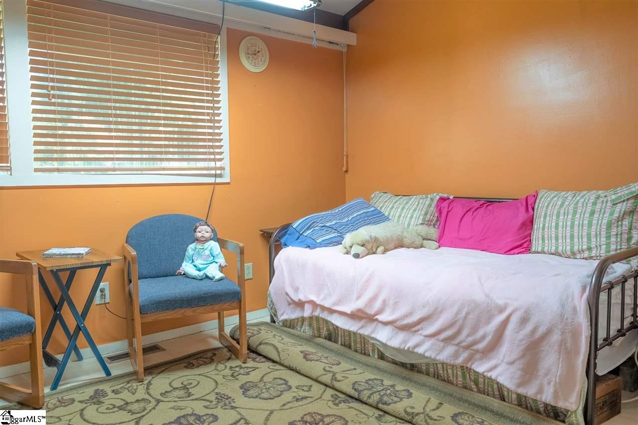 103 Robinall Drive Easley, SC 29642 - Photo 19 of 36