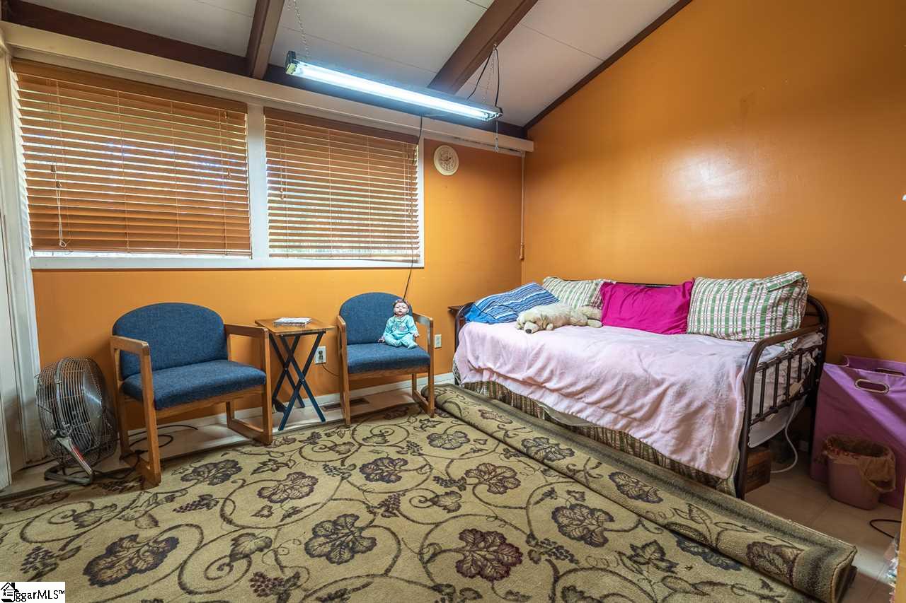 103 Robinall Drive Easley, SC 29642 - Photo 20 of 36