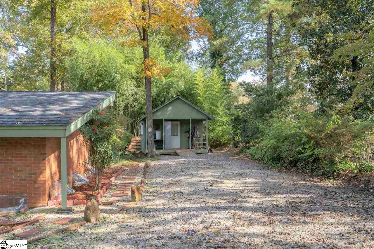 103 Robinall Drive Easley, SC 29642 - Photo 6 of 36