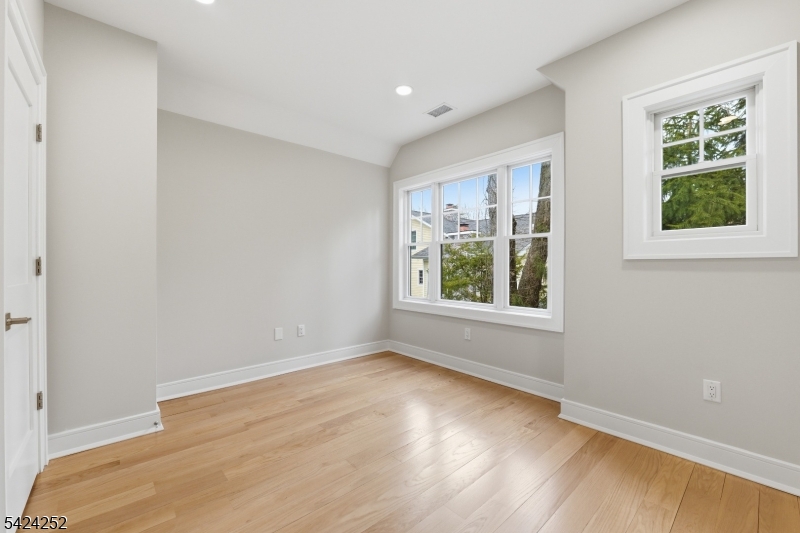603 Springfield Avenue, Unit 101 Summit, NJ 07901 - Photo 15 of 36