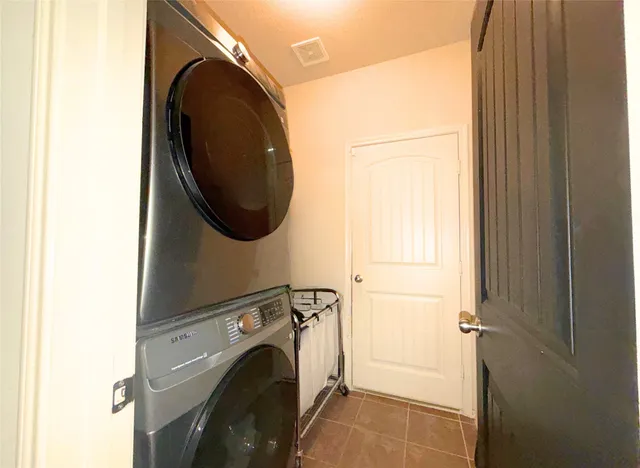 $330,000 | 21307 Carleen Creek Trail, Spring, TX 77379