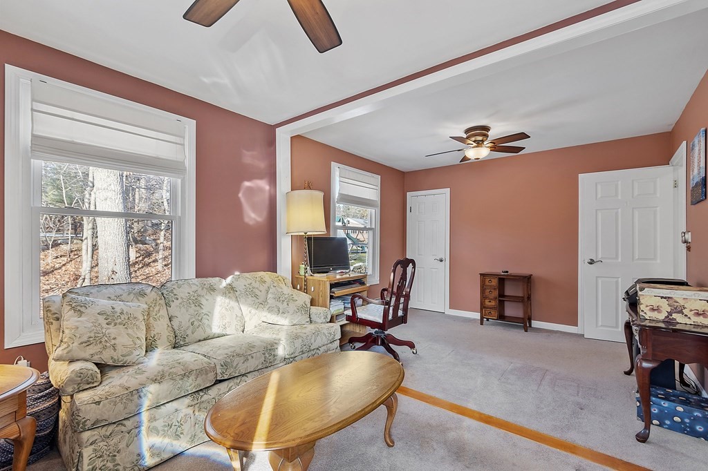 24 Sandy Beach Road Salem, NH 03079 - Photo 22 of 42