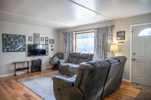 $455,000 | 857 Kings Way, Nekoosa, WI 54457