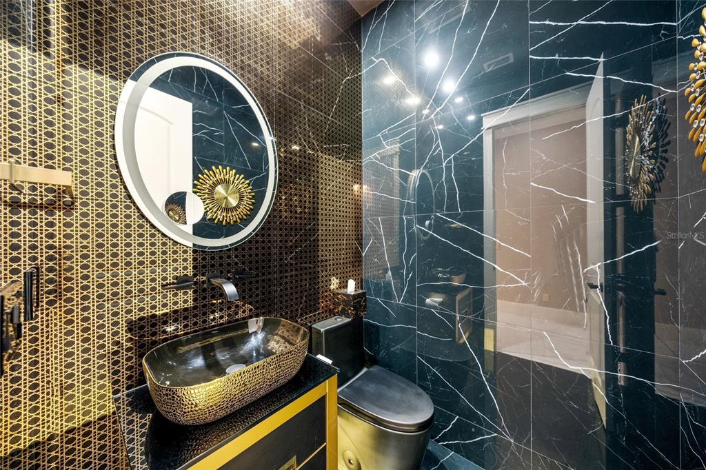 2340 Bayshore Road Nokomis, FL 34275 - Photo 37 of 94