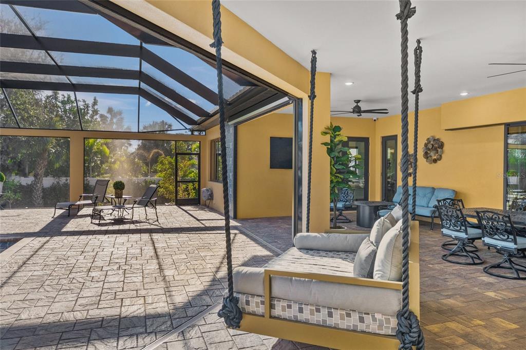 2340 Bayshore Road Nokomis, FL 34275 - Photo 53 of 94