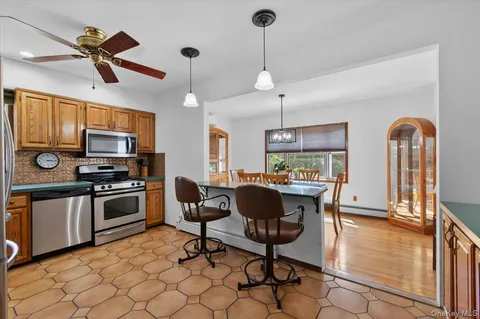 $799,000 | 14 McCord Place, Bethpage, NY 11714