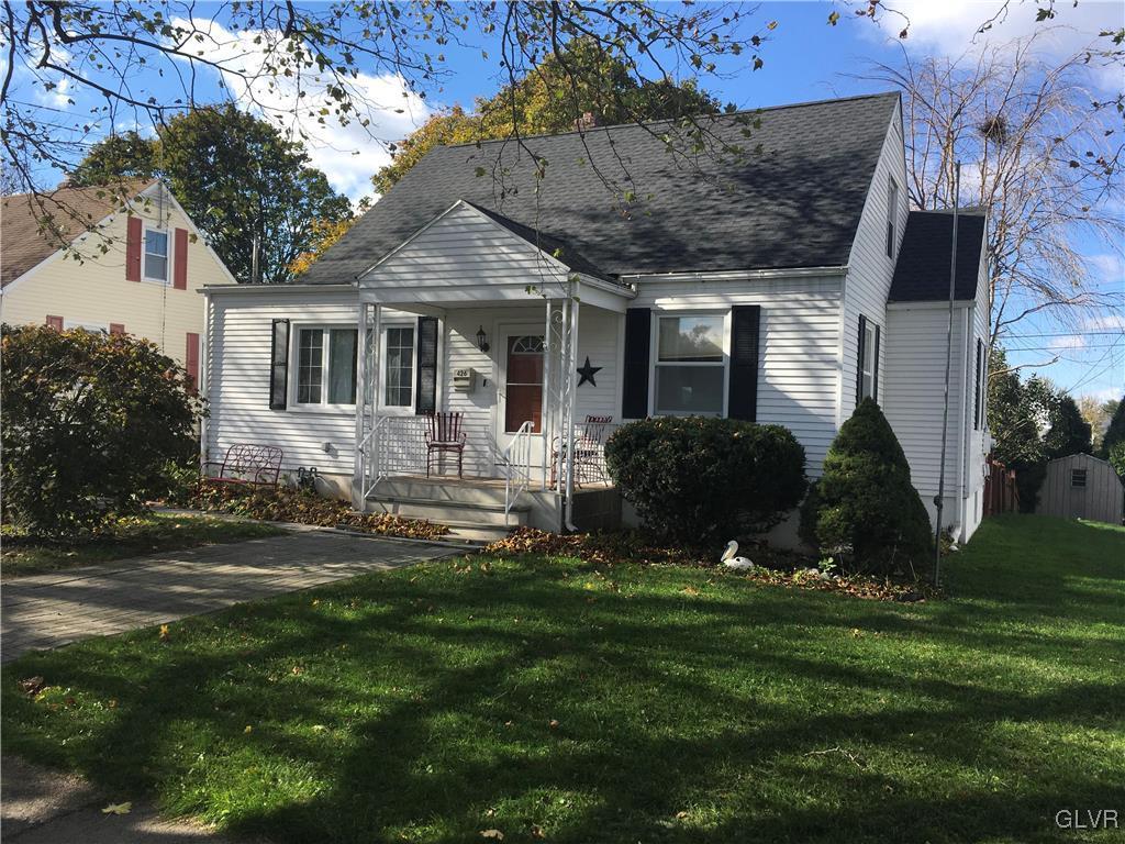 426 Birch Road Hellertown, PA 18055 - Photo 1 of 20 Gallery Image 1