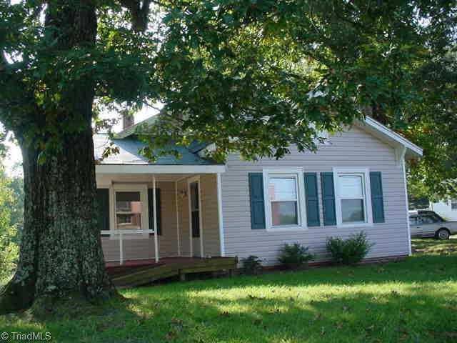 5338 Old Rural Hall Road Winston-Salem, NC 27105 - Photo 1 of 2 Exterior Front.