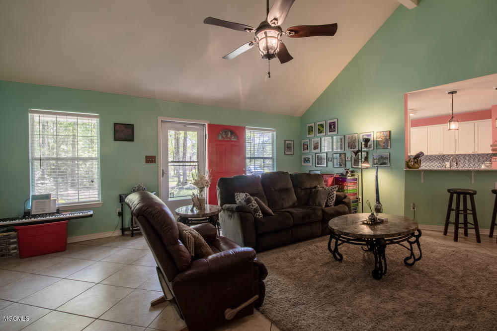 16281 Old Joe Moran Road Kiln, MS 39556 - Photo 11 of 26 Family room 1.2