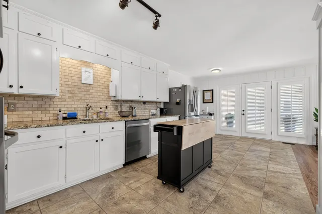 $349,900 | 1105 Bagley Drive, Fayetteville, TN 37334