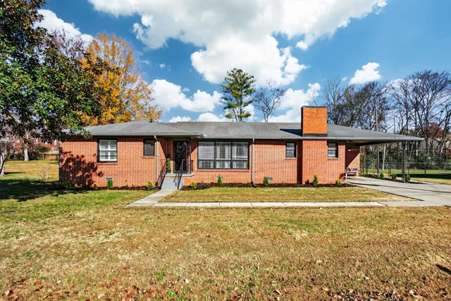 $349,900 | 1105 Bagley Drive, Fayetteville, TN 37334