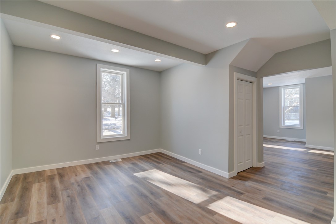 428 Ewing Avenue Decatur, IL 62522 - Photo 10 of 25