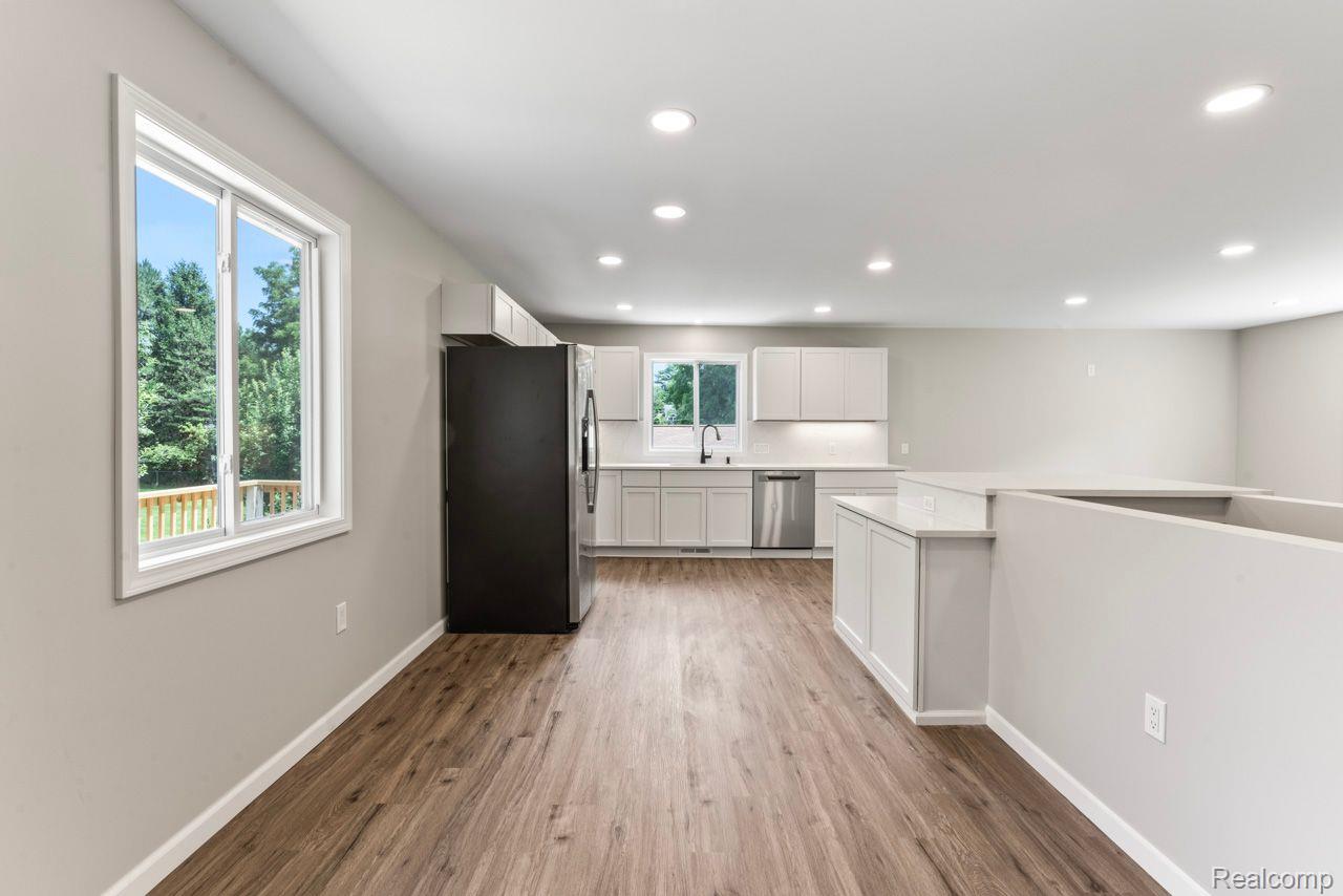 13545 Hibner Road Hartland, MI 48353 - Photo 8 of 15 Gallery Image 8
