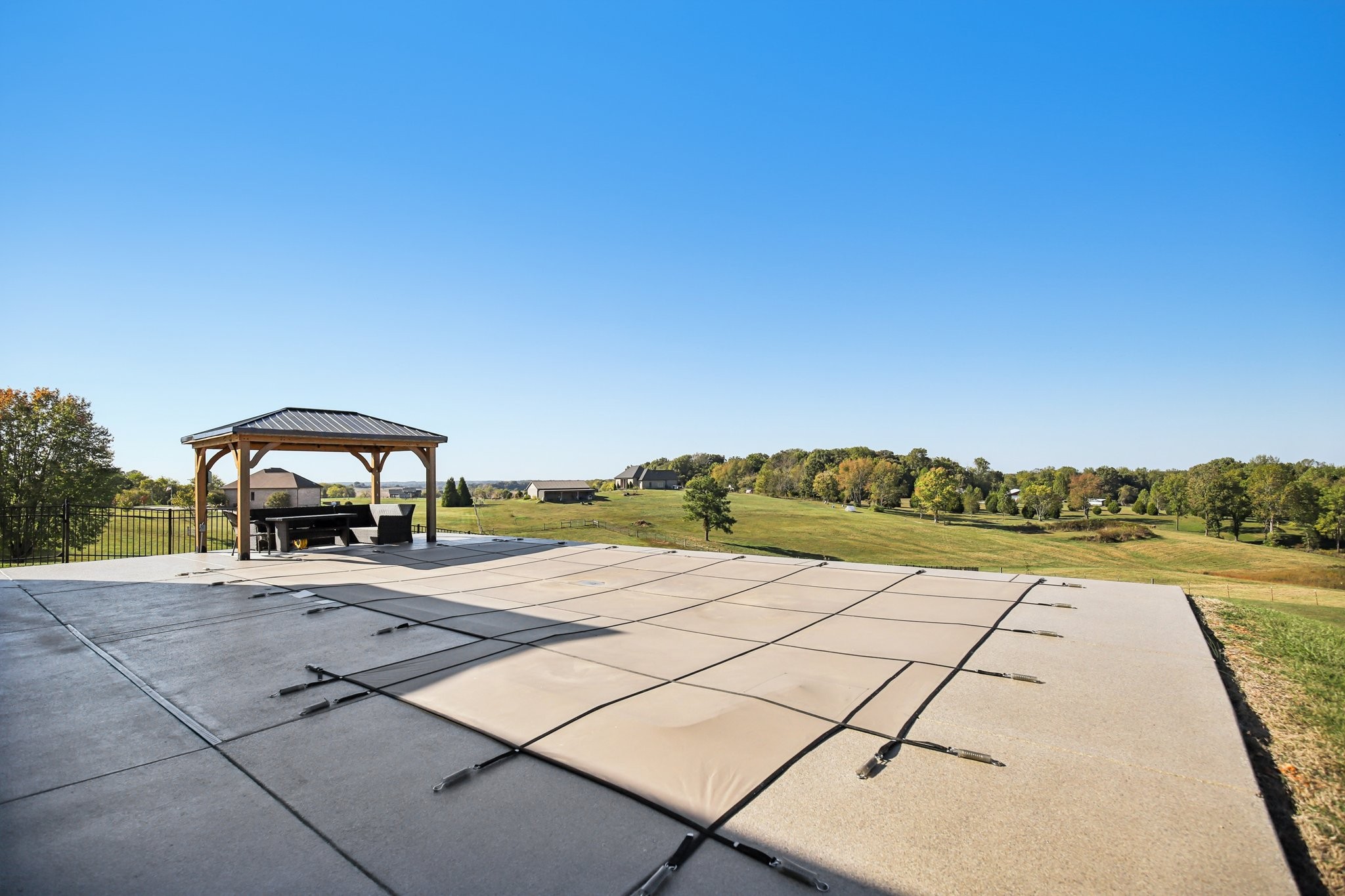 2675 Old Clarksville Springfield Road Adams, TN 37010 - Photo 54 of 87 a view of a terrace with a bench