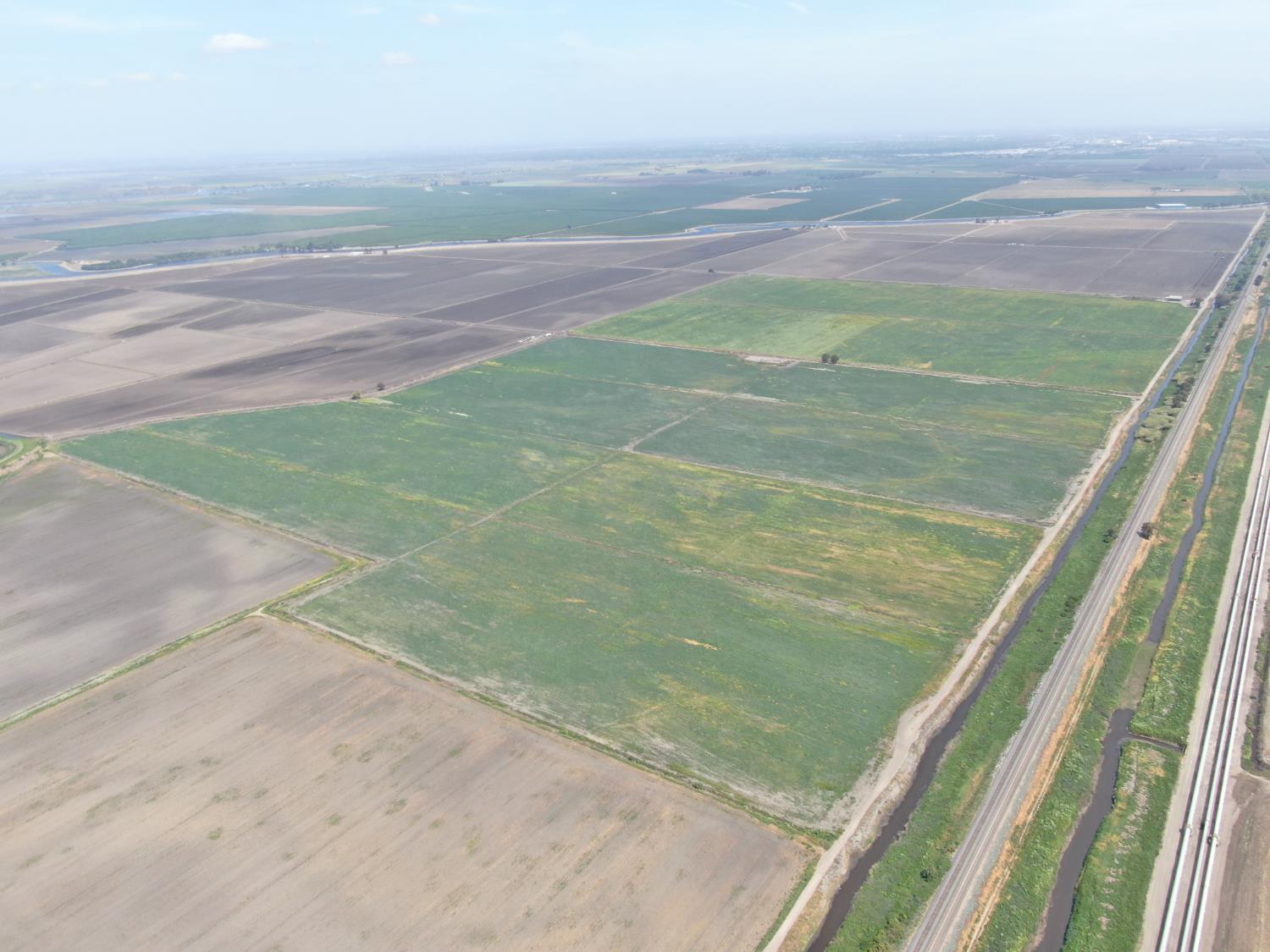 12500 West Lower Jones Road Stockton, CA 95206 - Photo 13 of 19 a view of a field with an ocean view