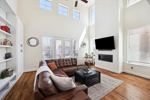 $460,000 | 2619 Shady Woods Lane, Houston, TX 77008