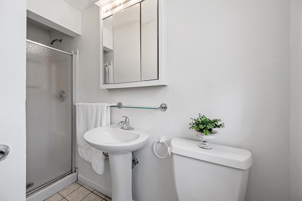 98 Sunset Drive Northborough, MA 01532 - Photo 19 of 34