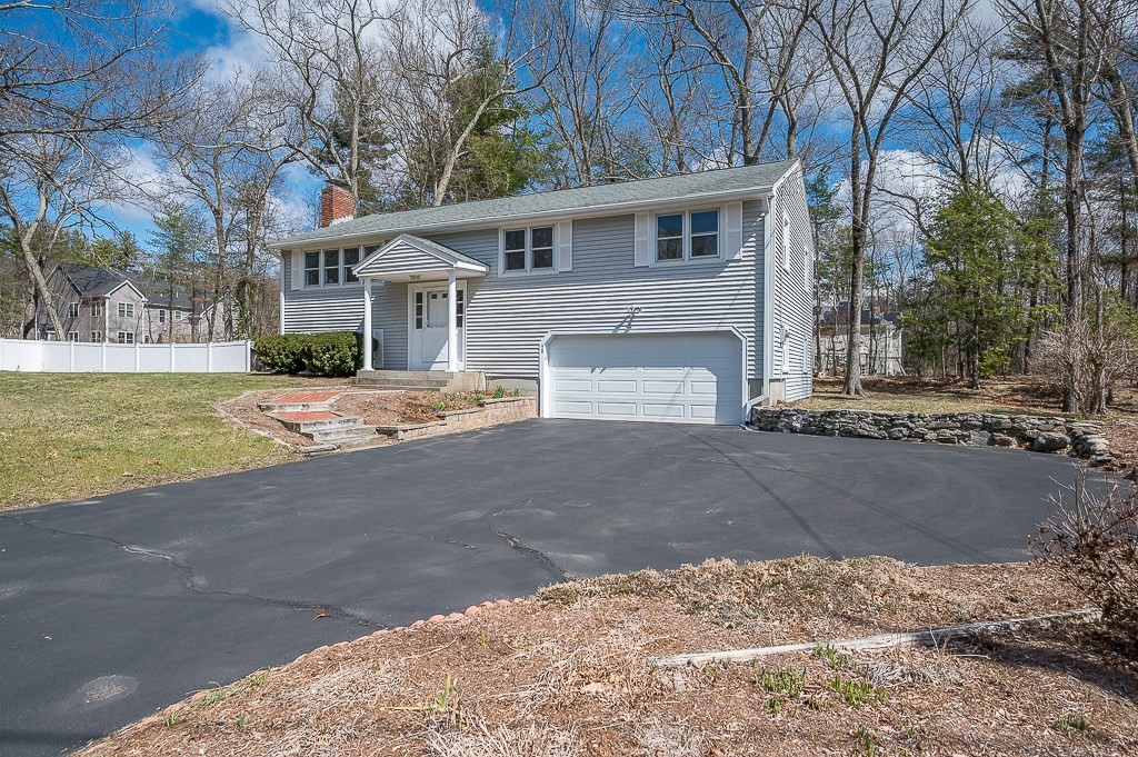 98 Sunset Drive Northborough, MA 01532 - Photo 2 of 34